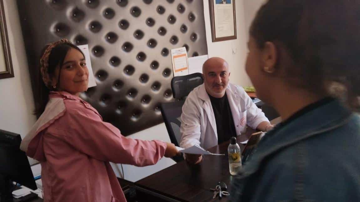 Ortaokul Öğrencilerimizden Dilekçe Hakkı Etkinliği!