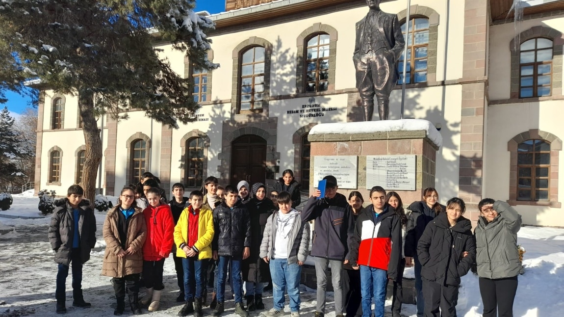 Öğrencilerimizden Tarihe Yolculuk: Erzurum Kongre Binası Ziyareti